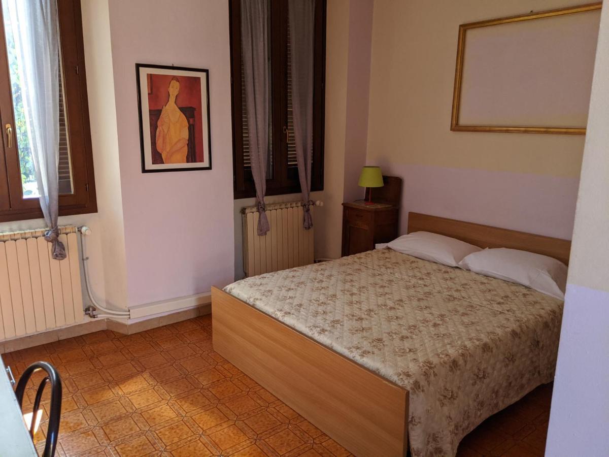 Hôtel La Corte Del Poeta à Buscate Extérieur photo
