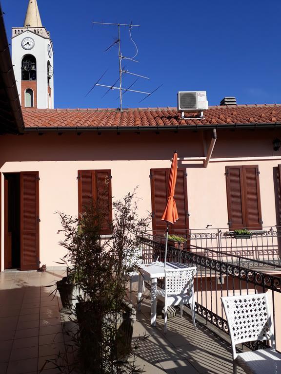 Hôtel La Corte Del Poeta à Buscate Extérieur photo